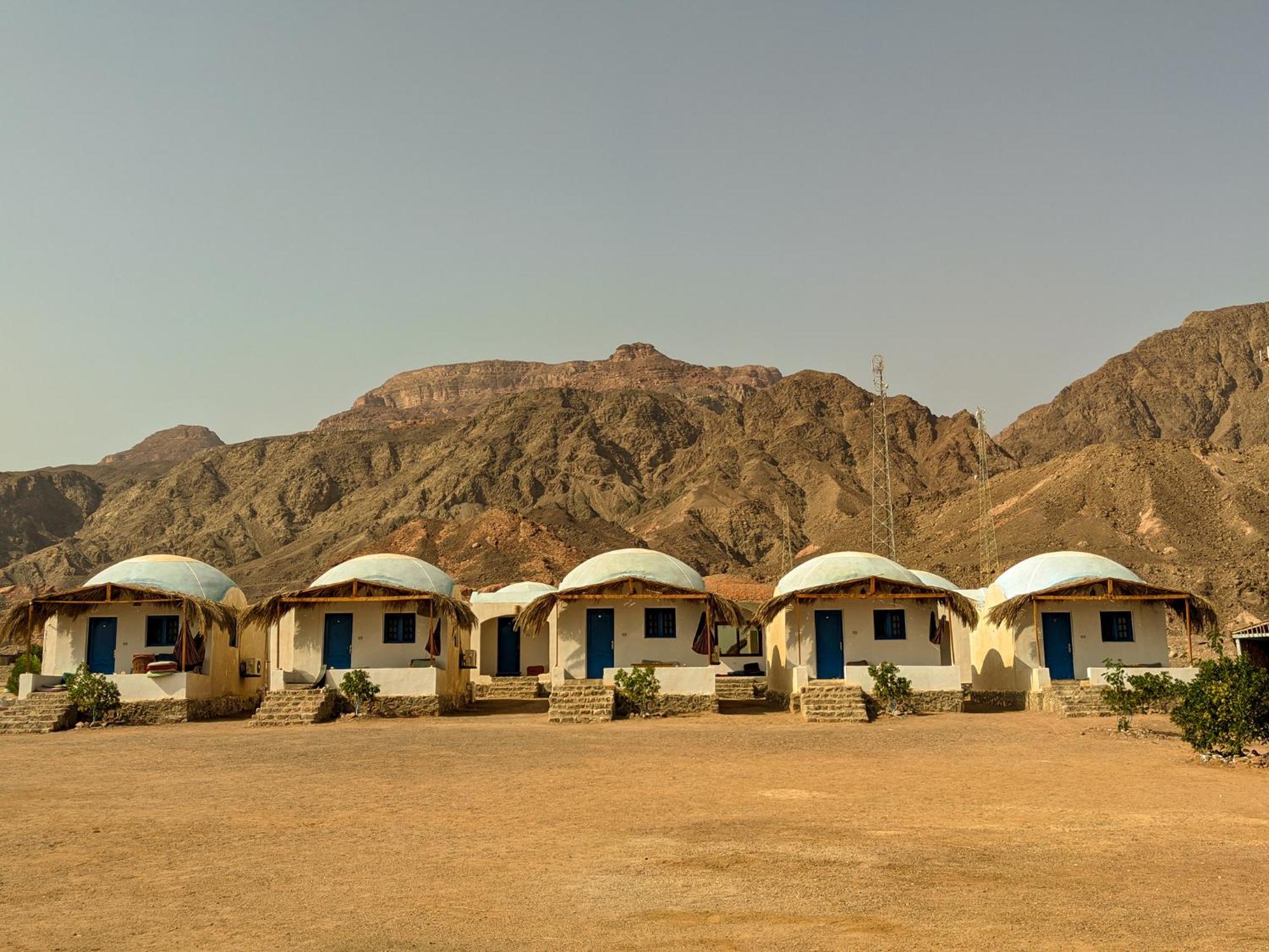 Вілла Aladdin Camp Нувейба Екстер'єр фото